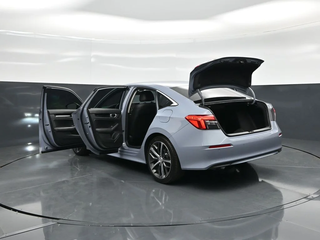 Used 2024 Gray Honda Touring image 35