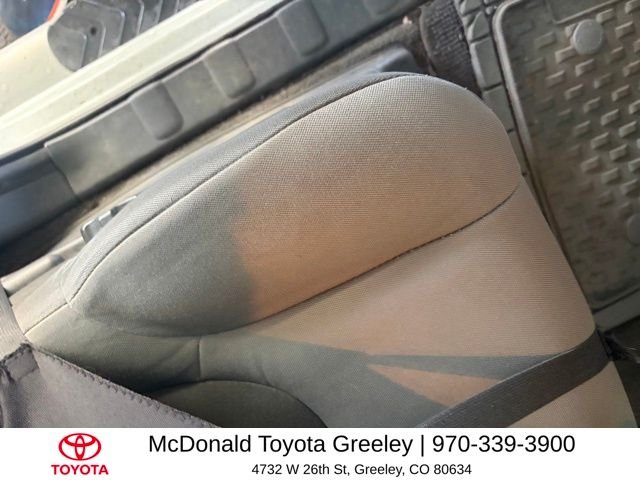 Used 2015 White Nissan S image 17