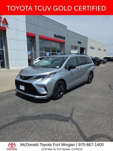 2024 Toyota Sienna XSE 7-Passenger Hybrid AWD's photo
