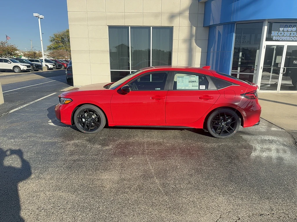 2027 Honda Civic Hatchback Sport, photo 8 of 12