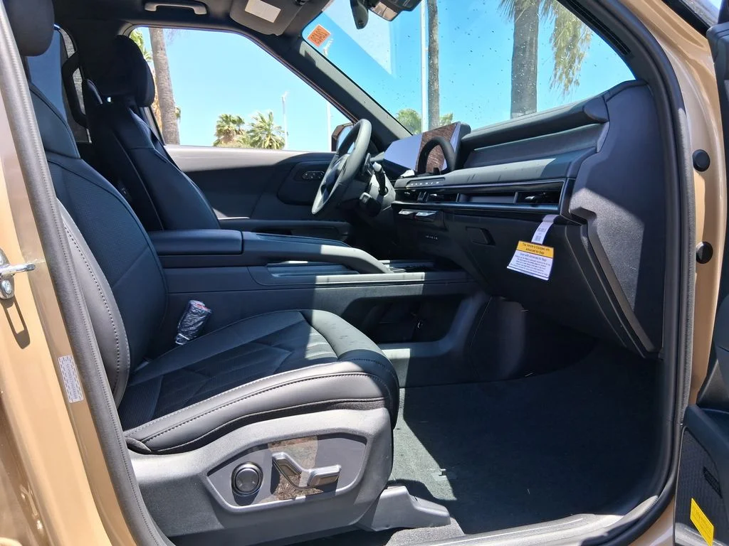 New 2027 Brown Kia X-Pro SX image 16