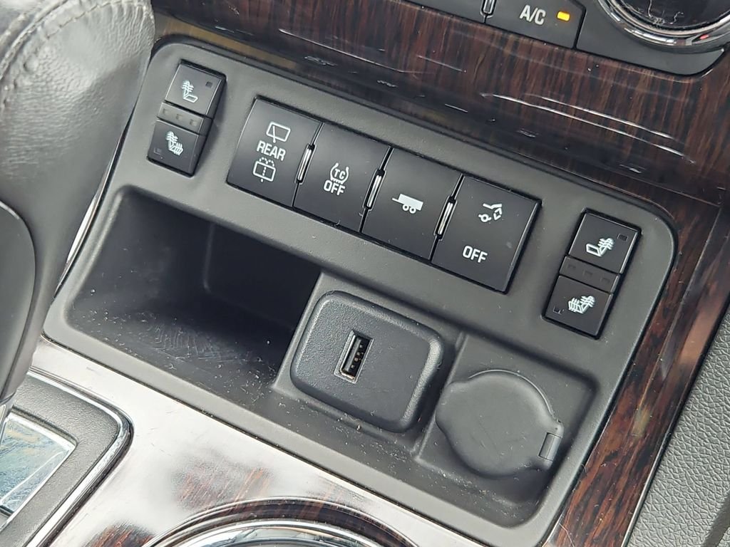 Used 2017 Tungsten Metallic Chevrolet 2LT image 34