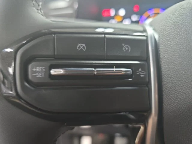 2026 Chevrolet Colorado LT - Photo 17