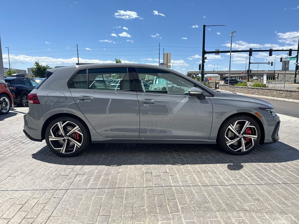 New 2026 Moonstone Gray Volkswagen 2.0T SE image 11