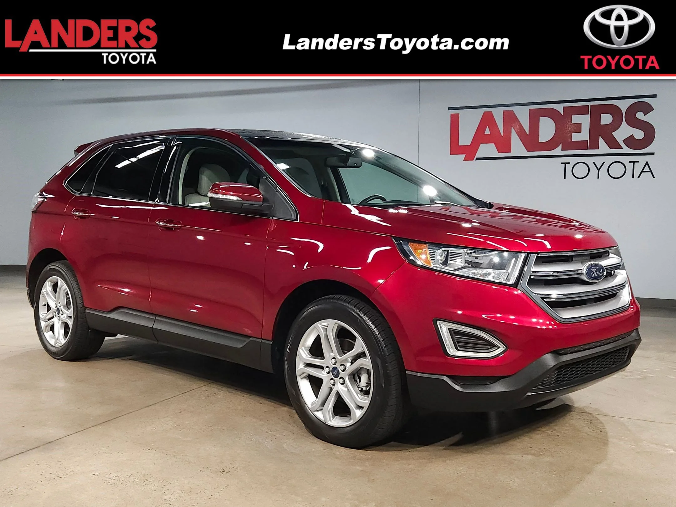 2018 Ford Edge Titanium's photo