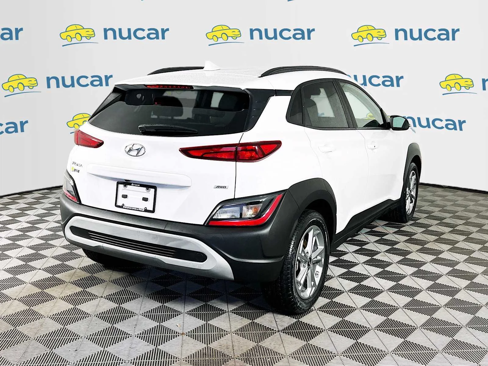 Used 2023 Lunar White Hyundai SEL image 7