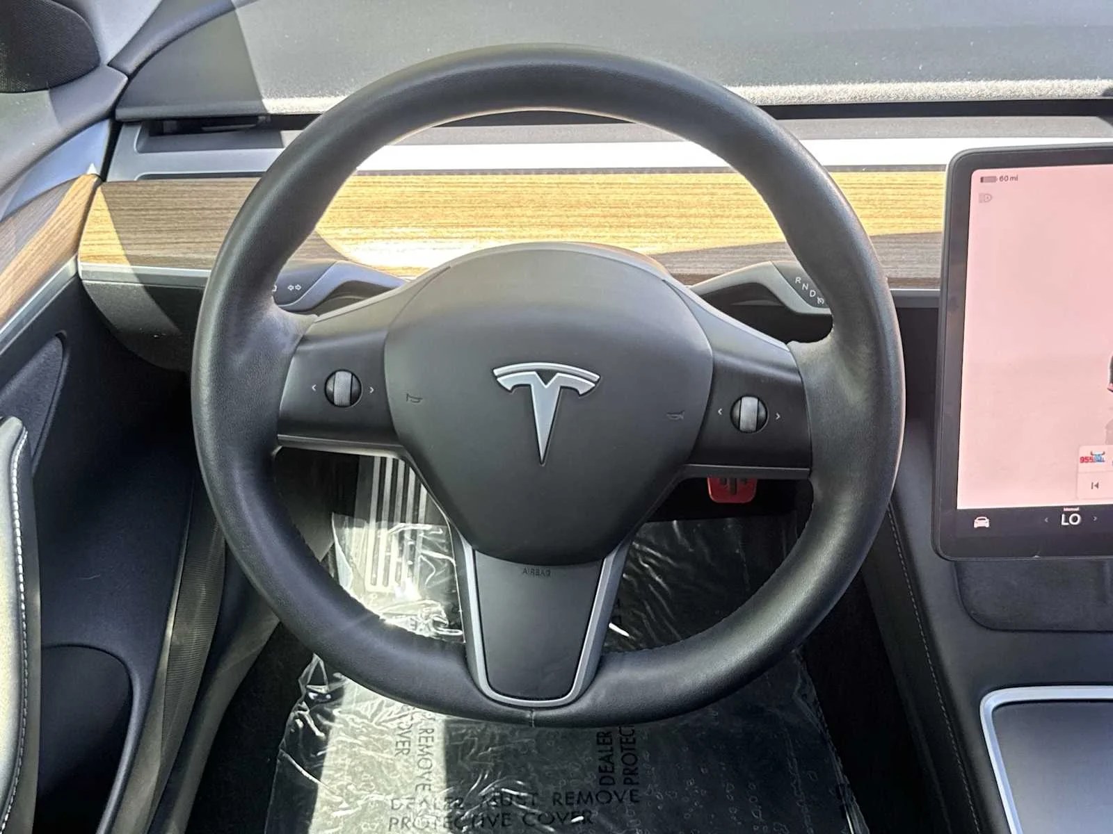Used 2023 Red Tesla  image 18