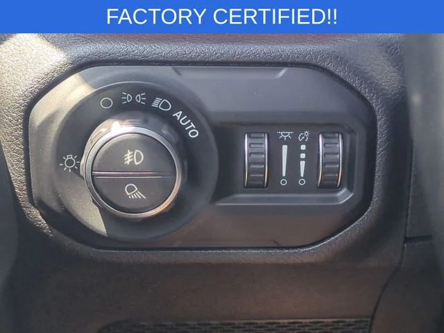Used 2020 Gray Jeep Rubicon image 16