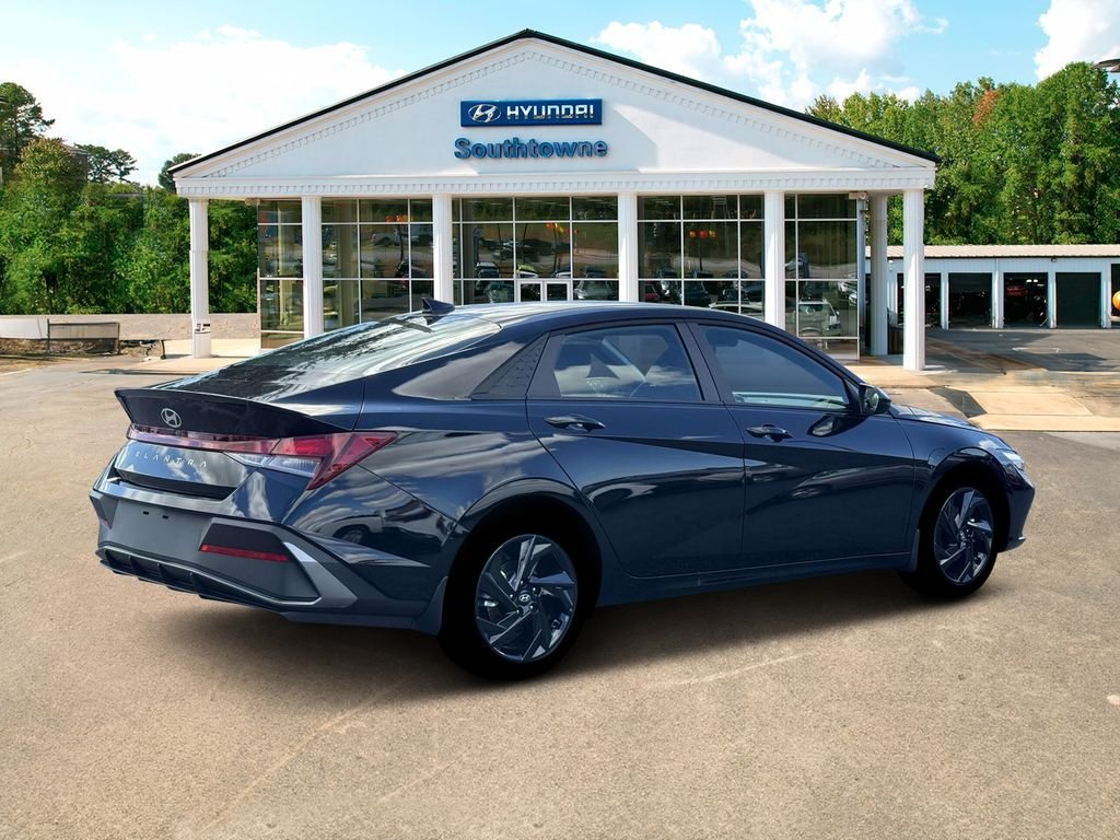New 2026 Black Hyundai SEL Sport Plus image 8
