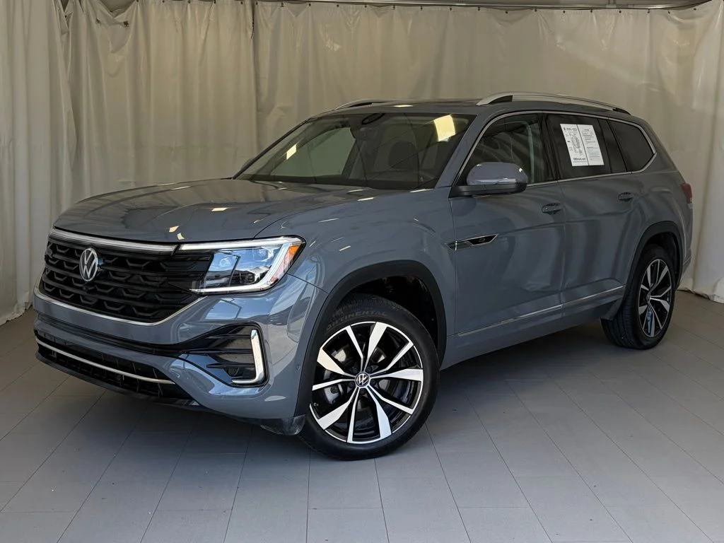 2025 Volkswagen Atlas 2.0T SEL Premium R-Line 4MOTION's photo