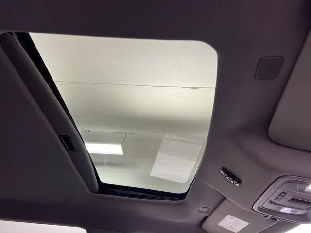 Used 2020 Red Chevrolet LT Trail Boss image 27