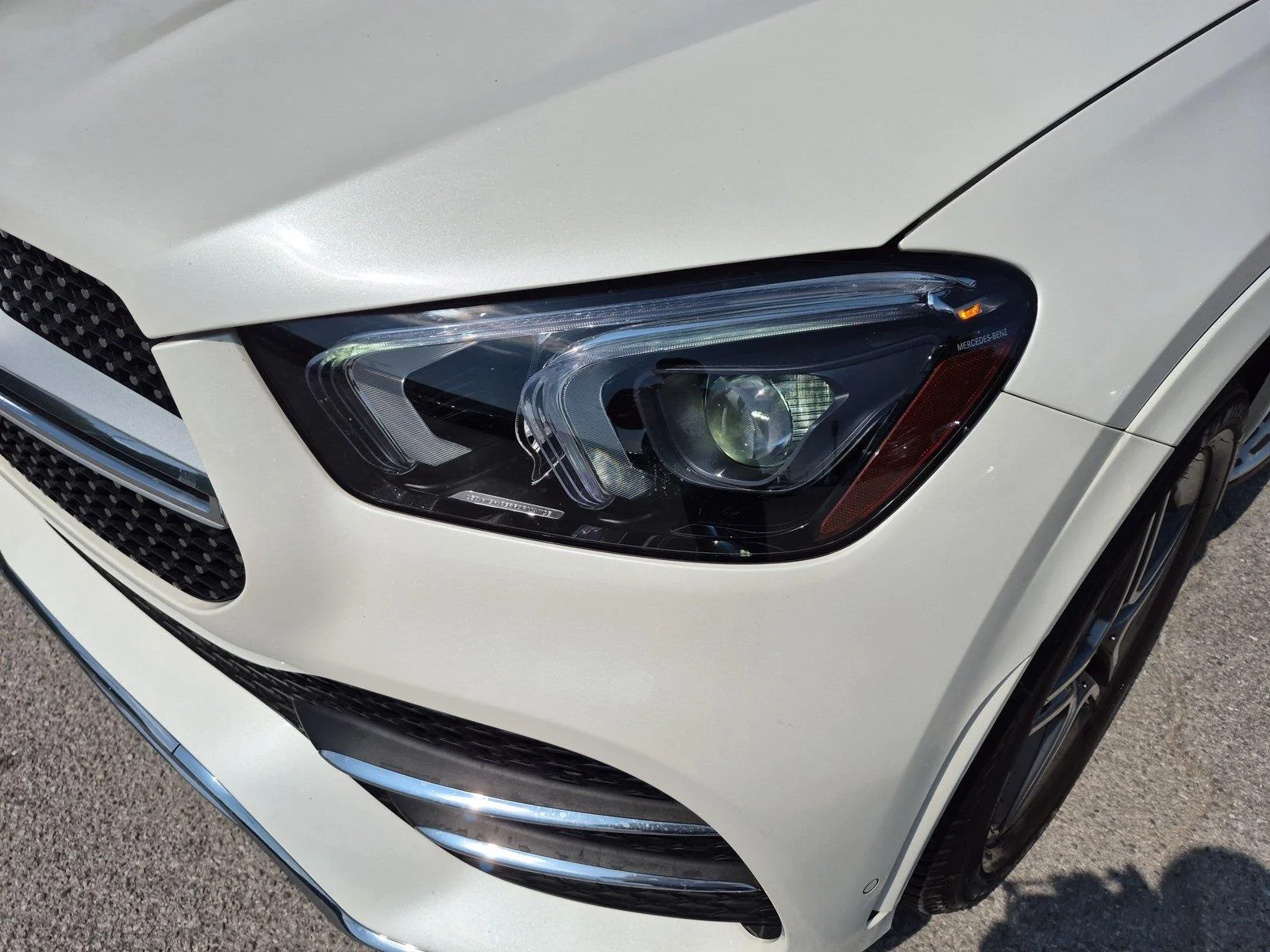 Used 2022 MANUFAKTUR Diamond White Bright Mercedes-Benz GLE 350 image 9