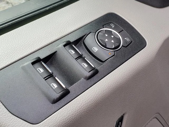Used 2018  Ford XLT image 21