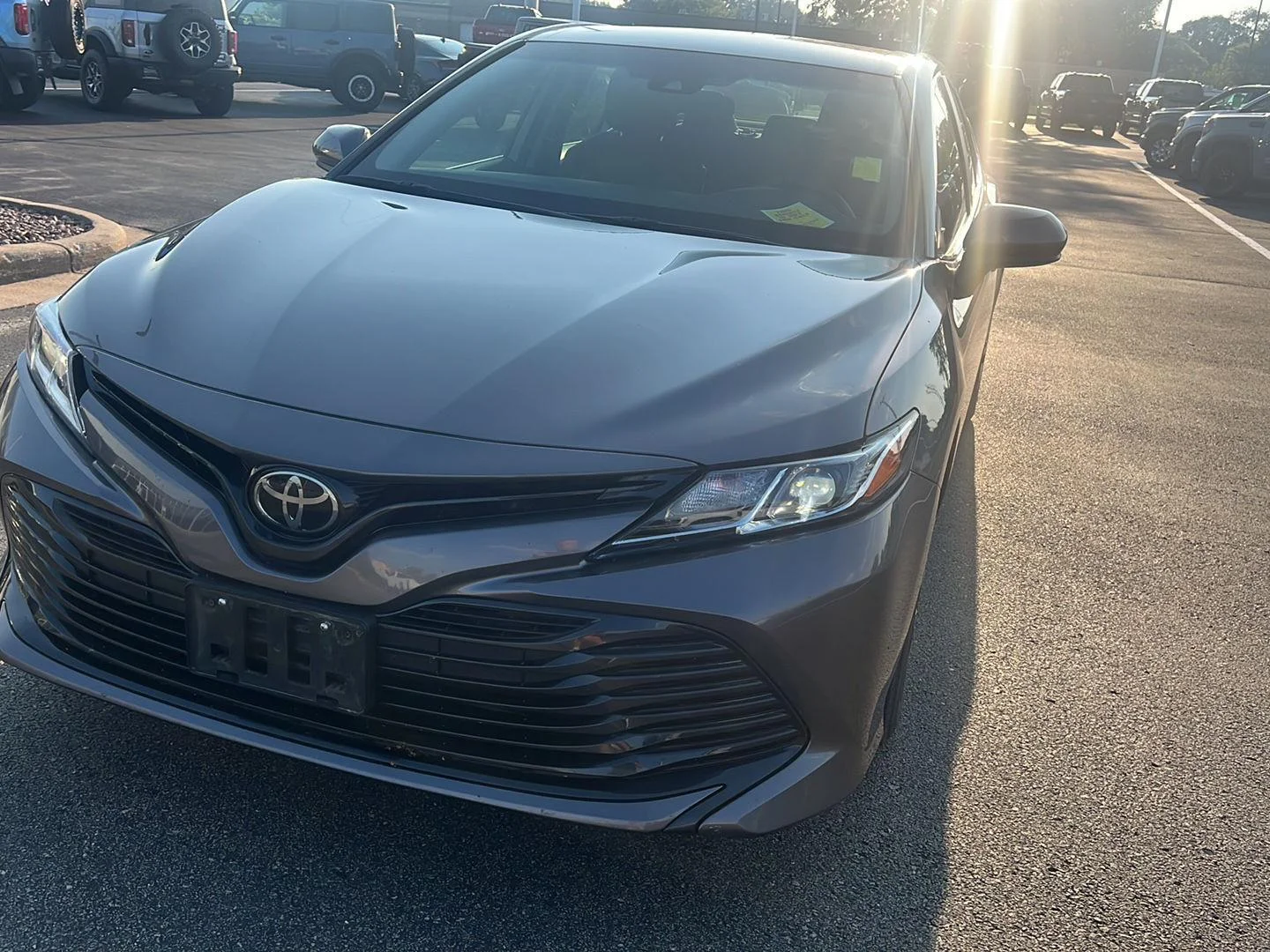 Used 2018 Predawn Gray Mica Toyota LE image 13