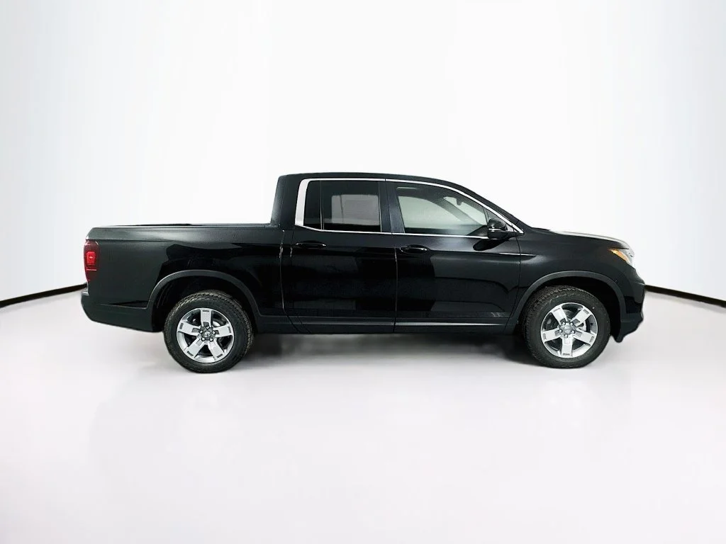 New 2026 Crystal Black Pearl Honda RTL image 8