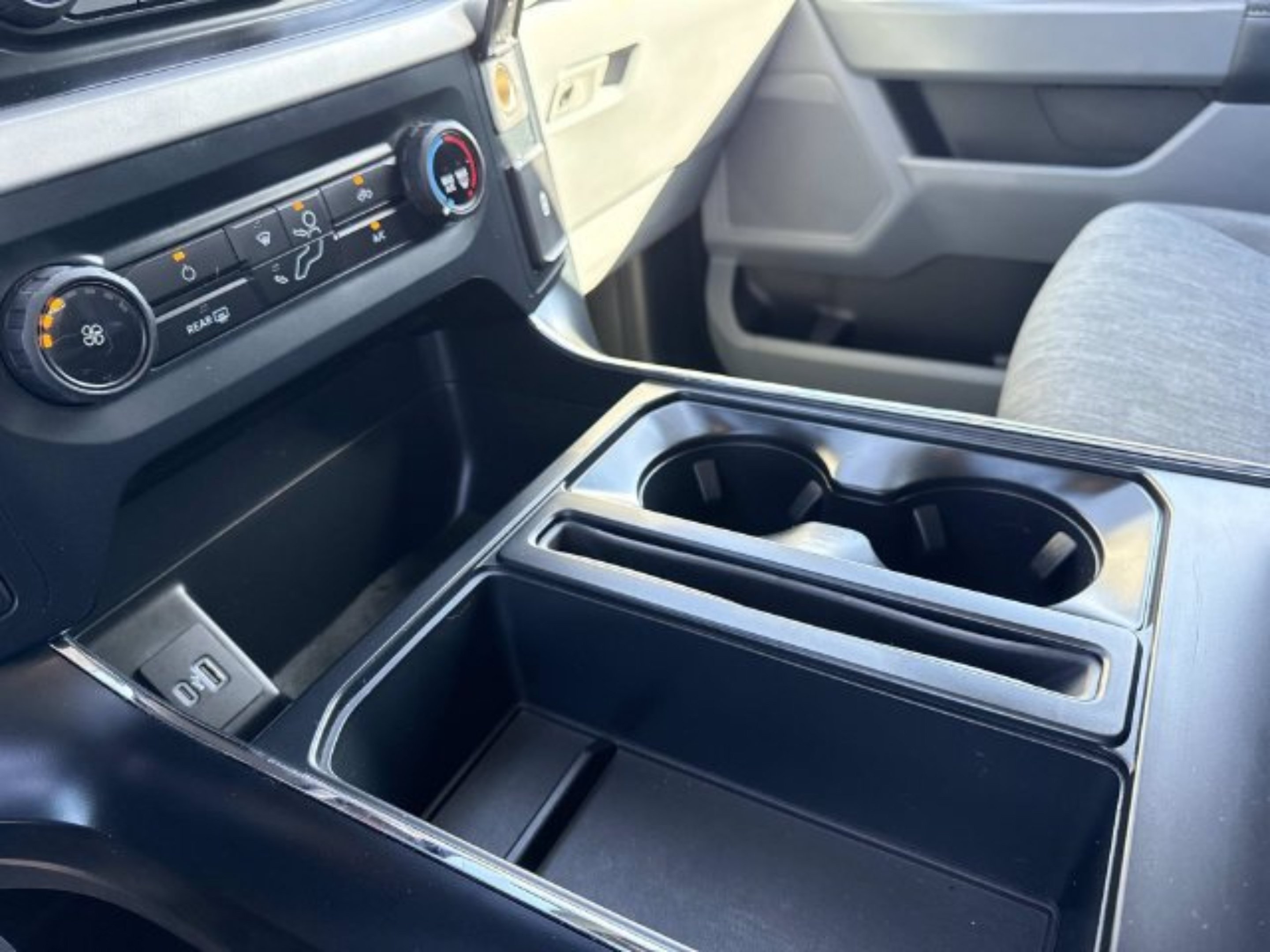 2023 Ford F-150 XL - Photo 21