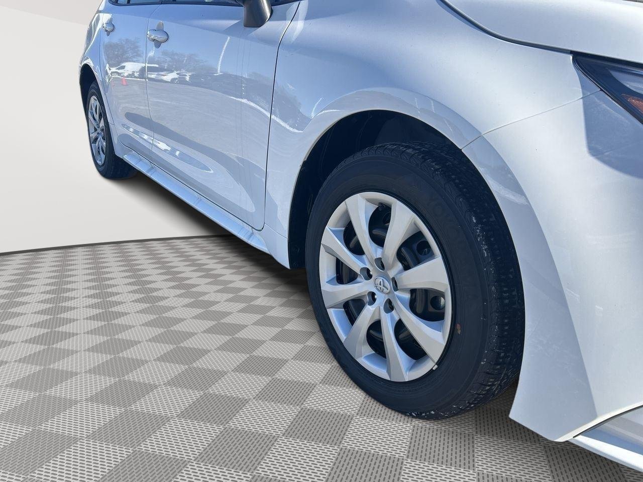 Used 2026 Toyota Corolla LE with VIN JTDBCMFEXT3127075 for sale in Kansas City