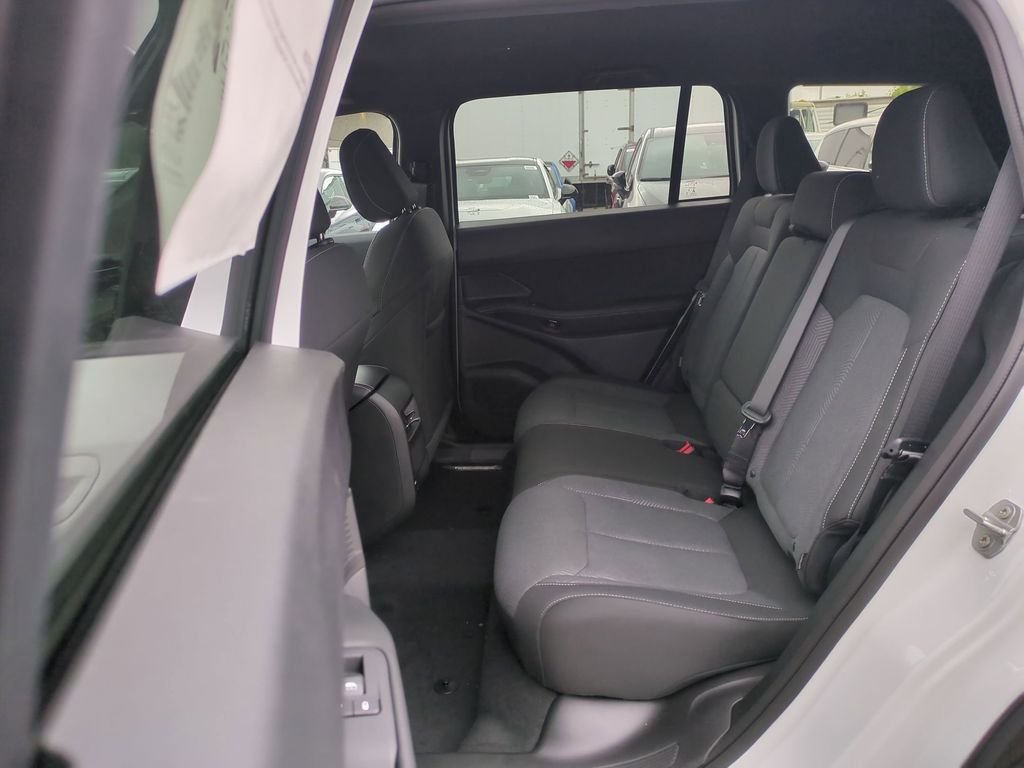 New 2026 Bright White Clear-Coat Exterior Paint Jeep Laredo image 14