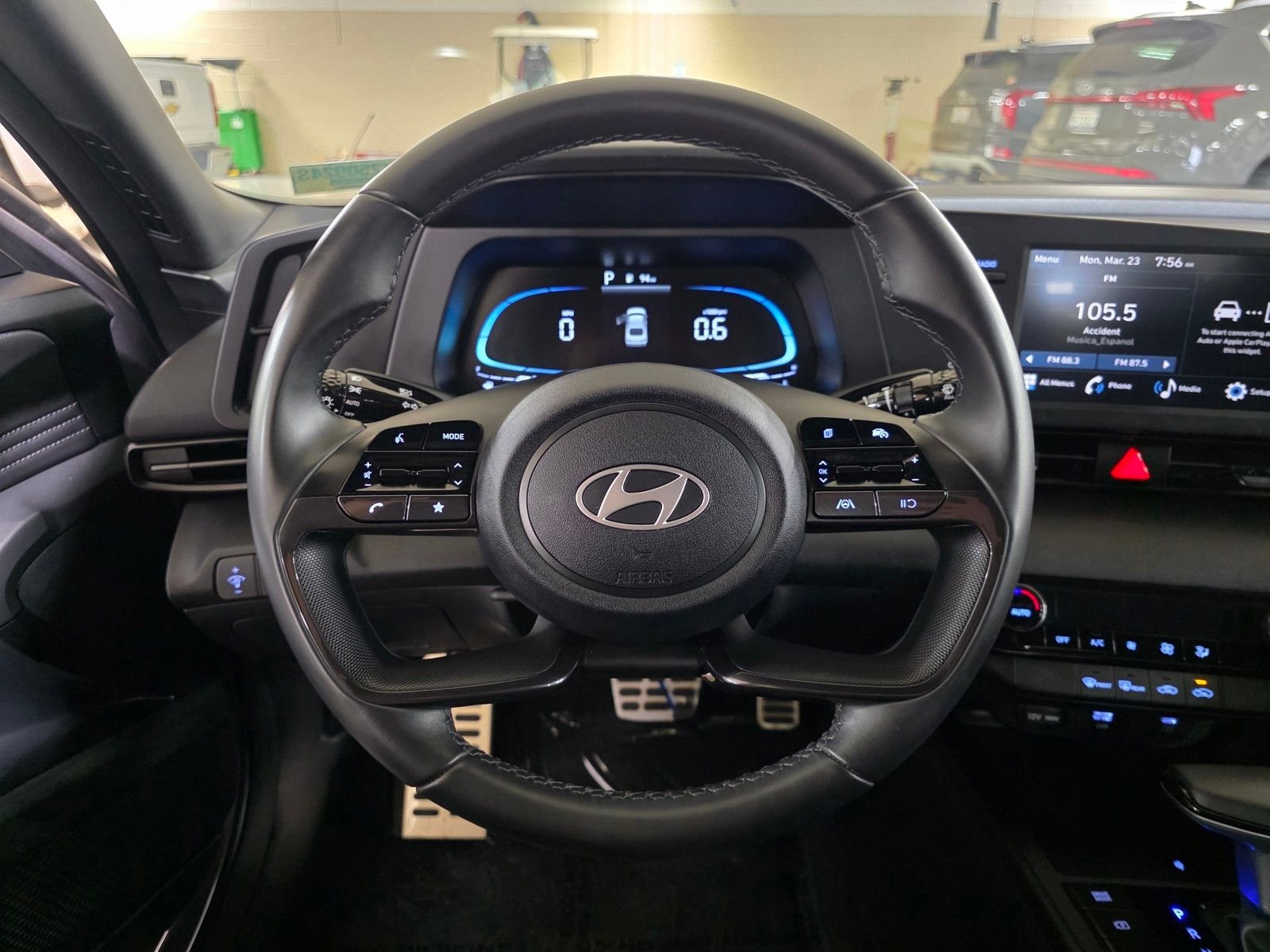 Certified Used 2025 Fluid Metal Hyundai SEL Sport image 28