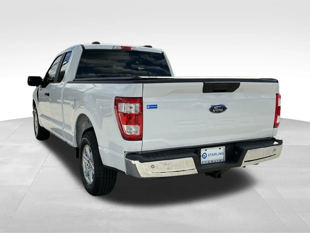 Used 2022 White Ford XL image 5