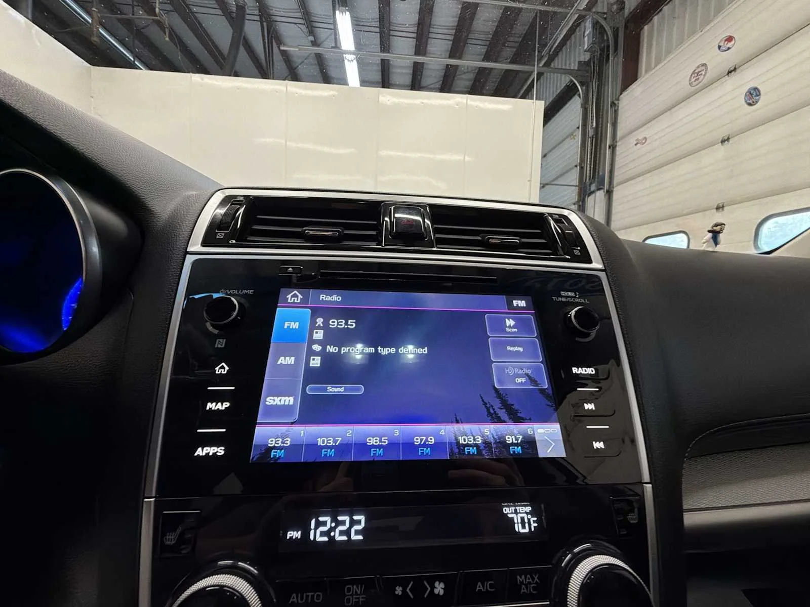 Used 2019 Crystal White Pearl Subaru Premium image 12