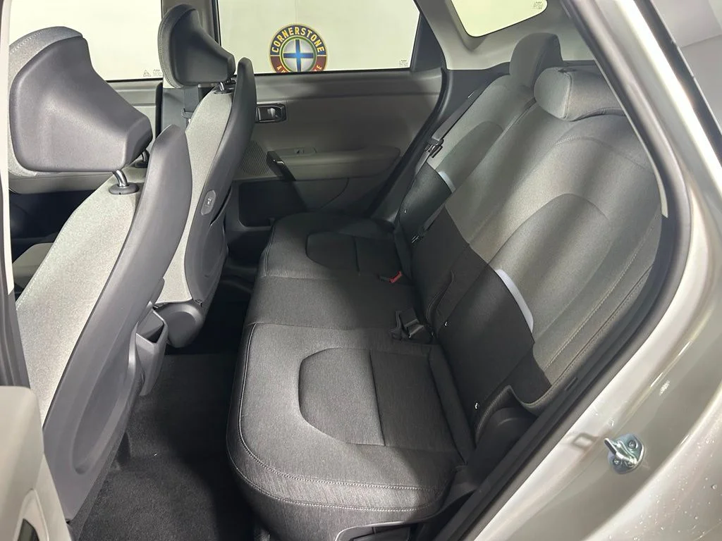 New 2027 Ivory Silver Kia S image 13