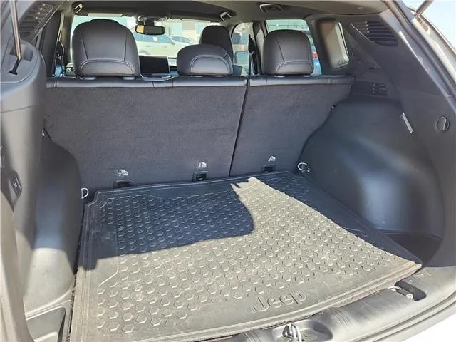 Used 2024 Sting-Gray Clearcoat Jeep Trailhawk 4x4 image 8