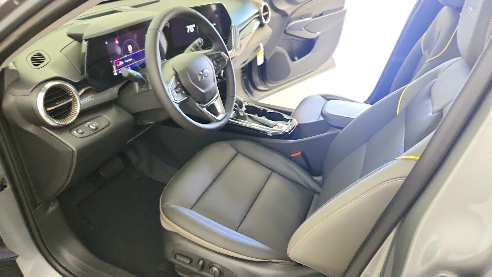 2026 Chevrolet Trax Activ - Photo 14