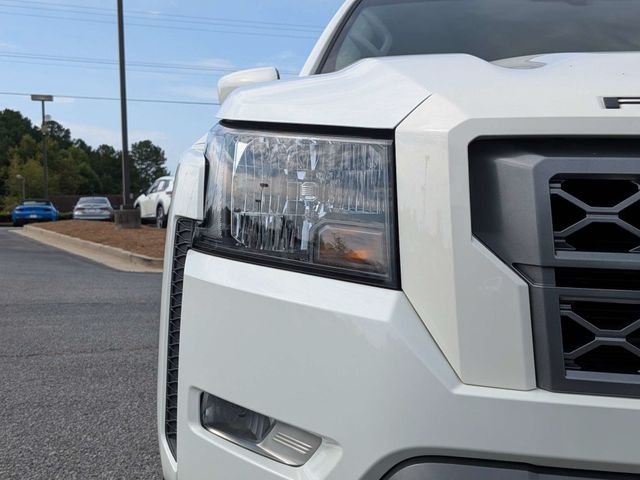 Used 2023 White Nissan SV image 9
