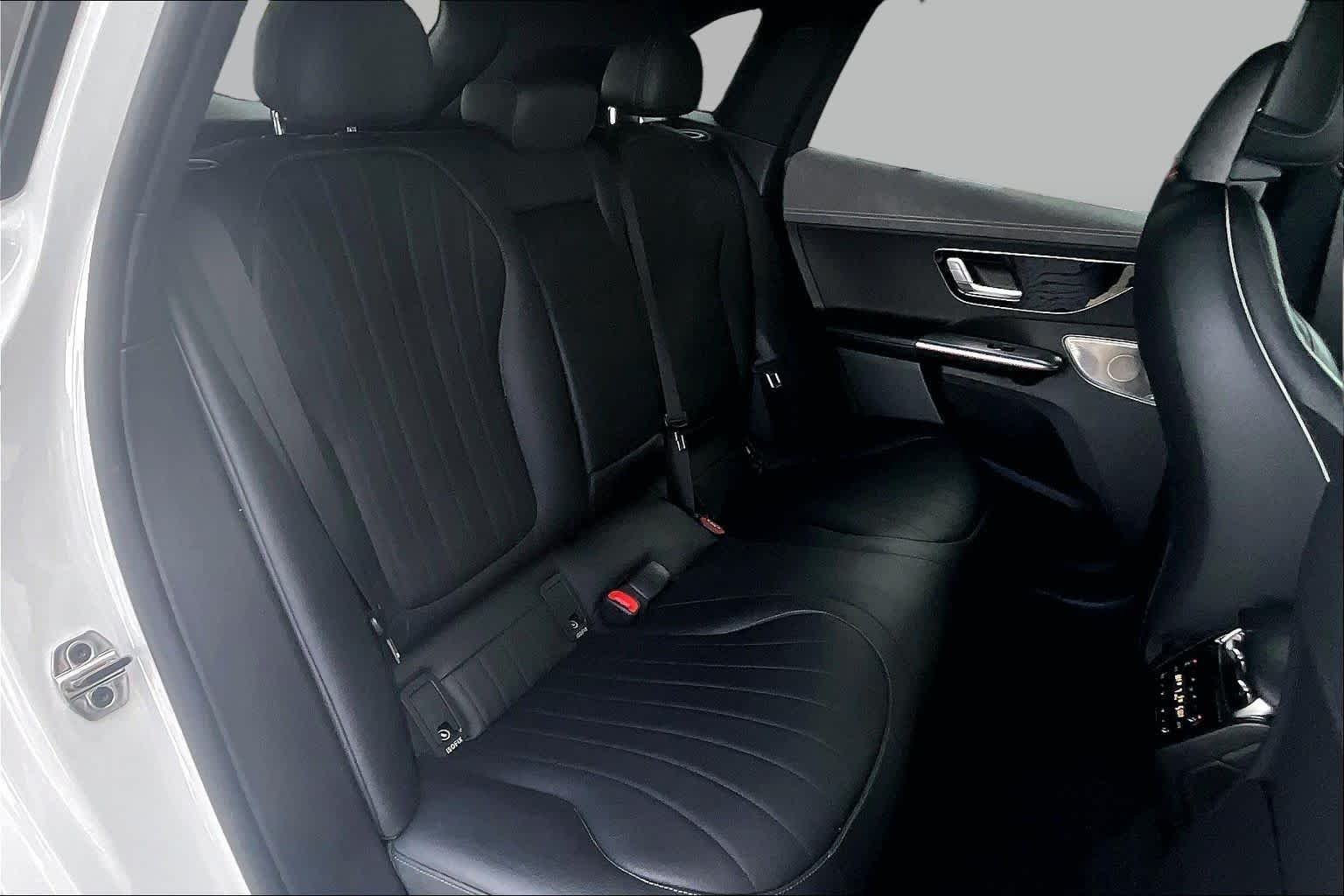 Used 2023 Polar White Mercedes-Benz EQE 350 image 19