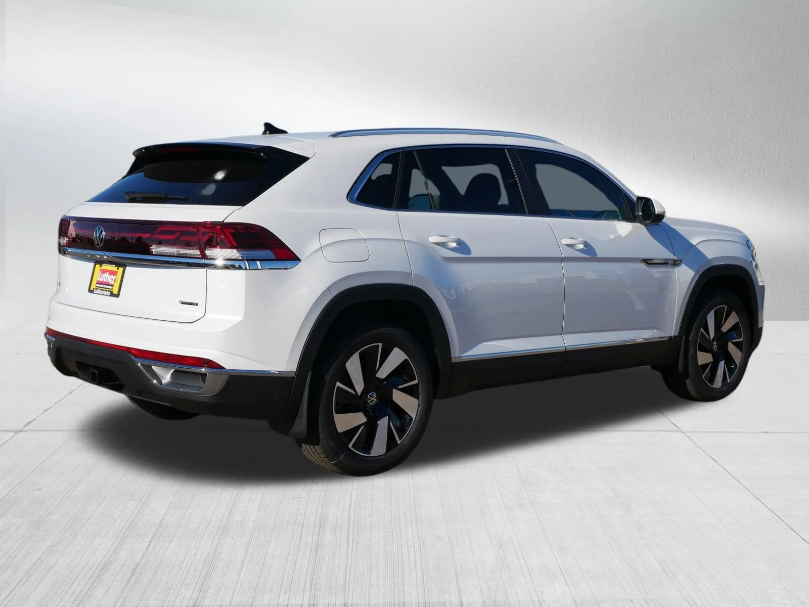 New 2026 Opal White Pearl Volkswagen 2.0T SEL image 3