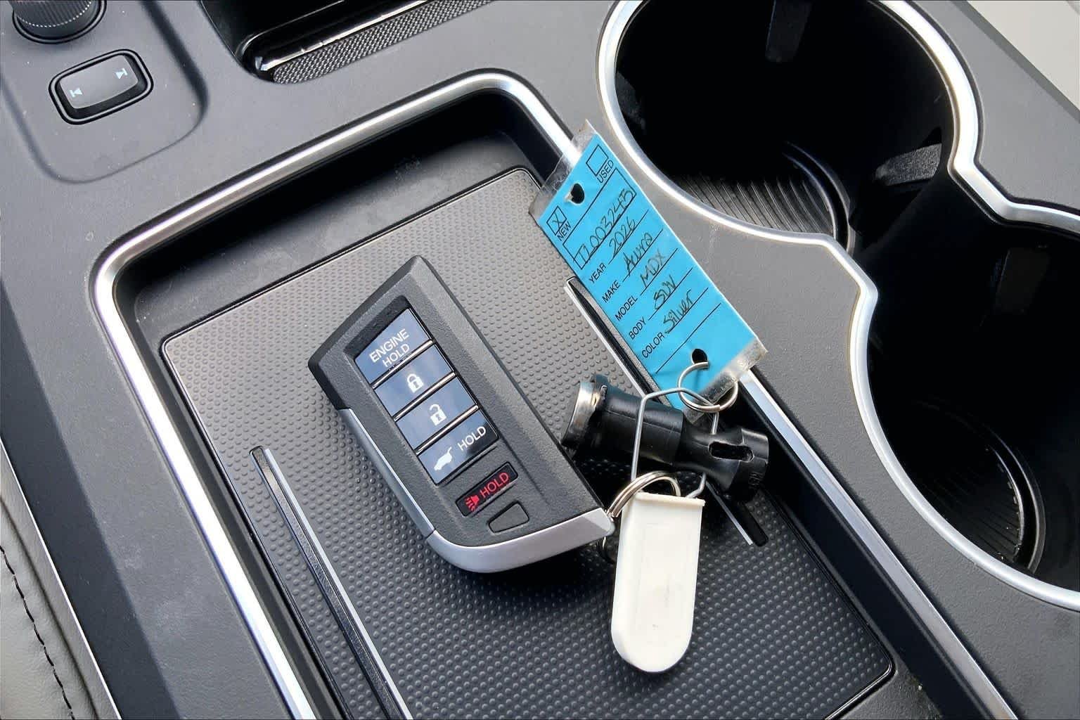 Used 2026 Solar Silver Metallic Acura w/Technology Package image 15