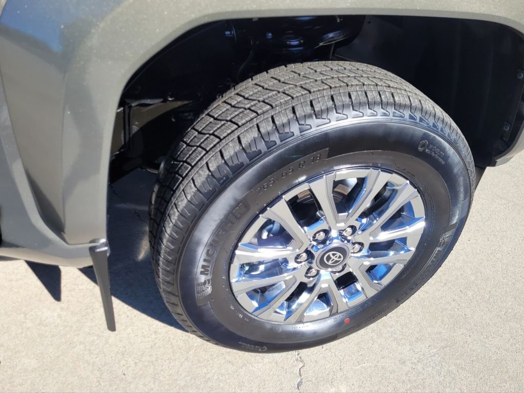 2025 Toyota Tacoma Limited - Photo 14