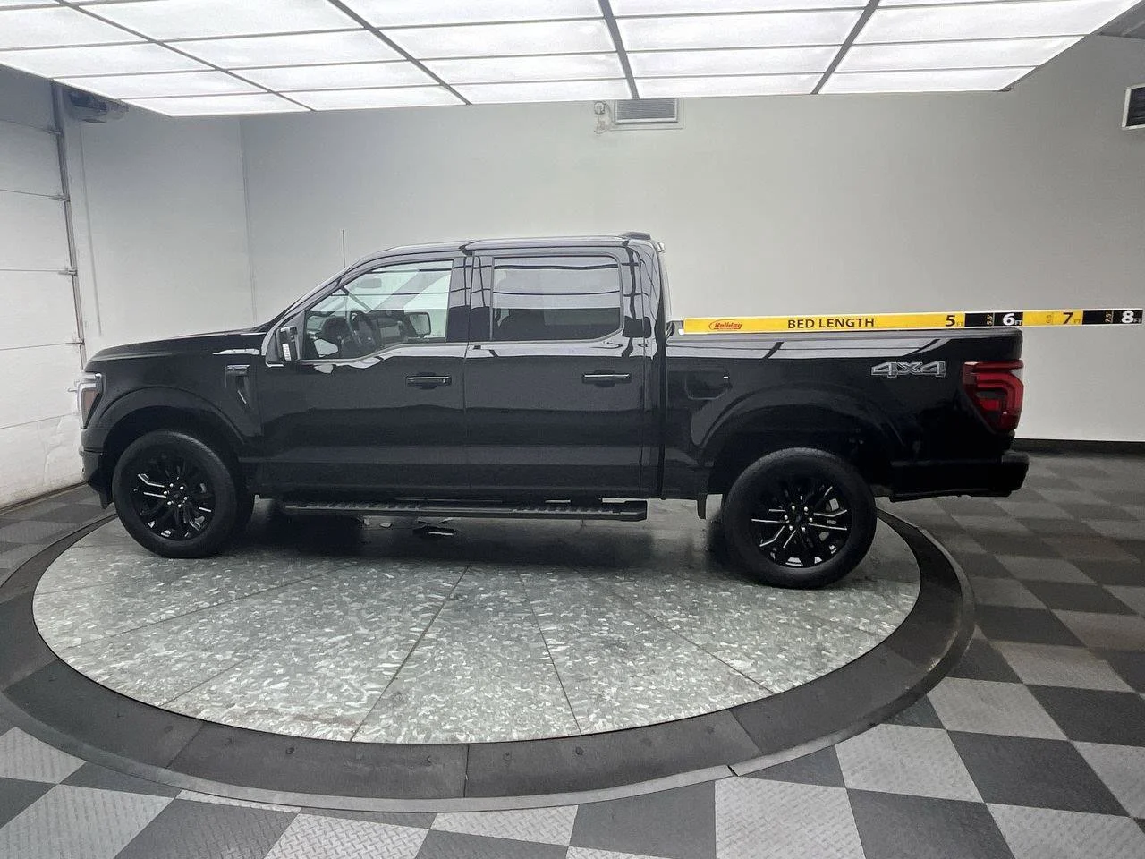 Used 2025 Black Ford LARIAT image 3