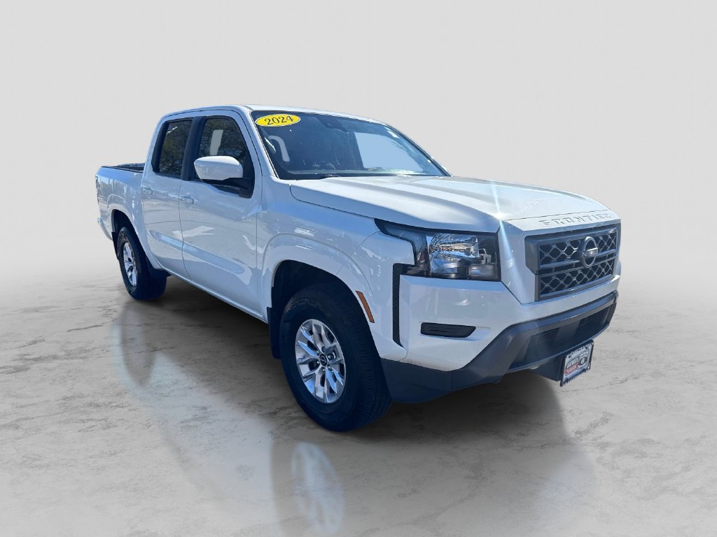 Used 2024 White Nissan SV image 8