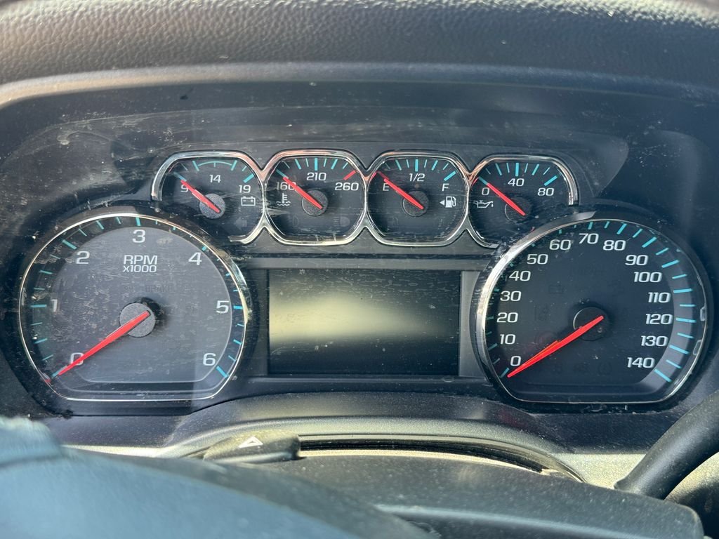 Used 2018 White Chevrolet LT image 24