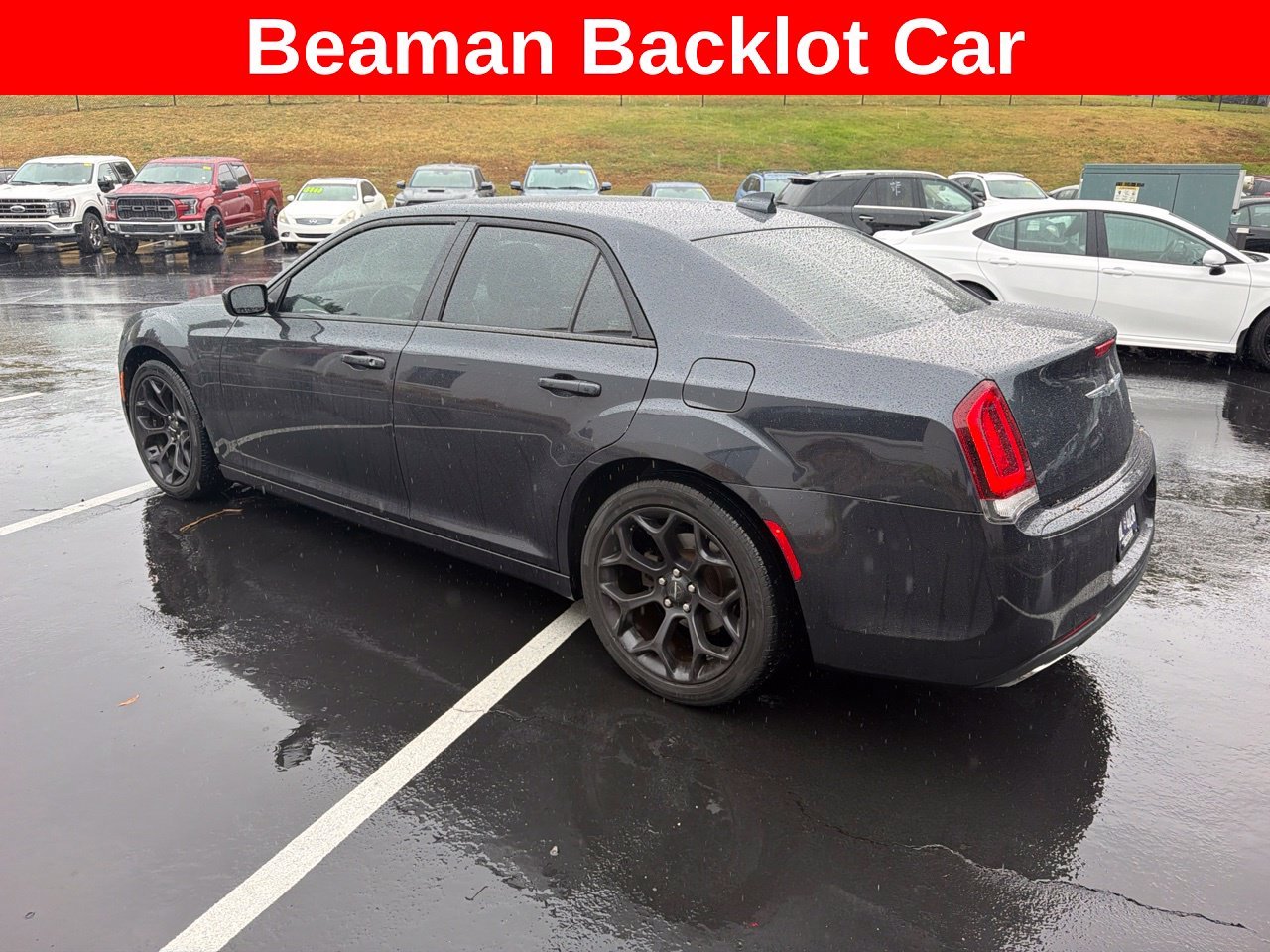 Used 2019 Gray Chrysler Touring image 6