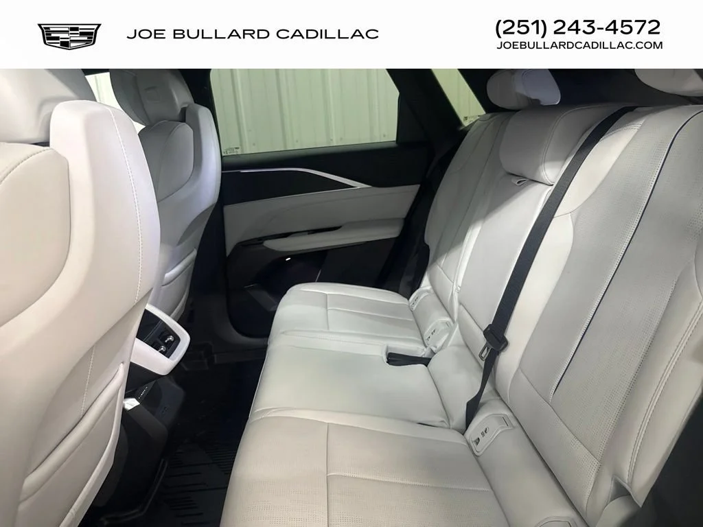 2026 Cadillac LYRIQ Luxury - Photo 12