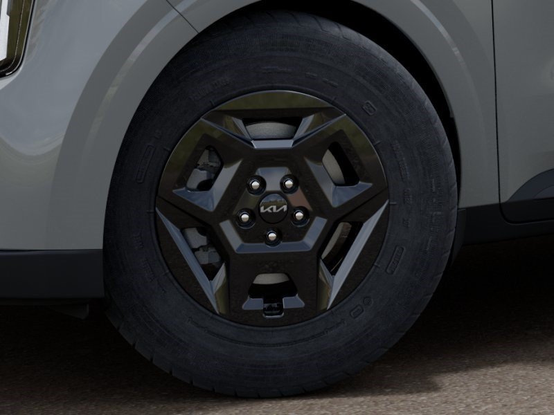 New 2027 Ceramic Silver Kia LXS image 9