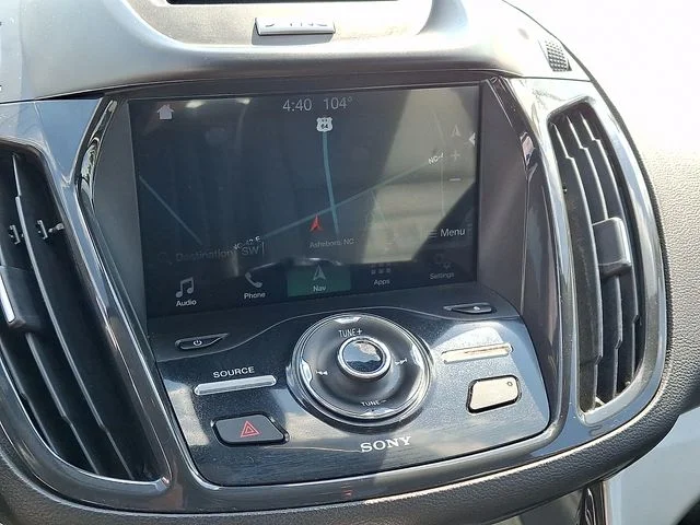 Used 2016 Gray Ford SEL image 17