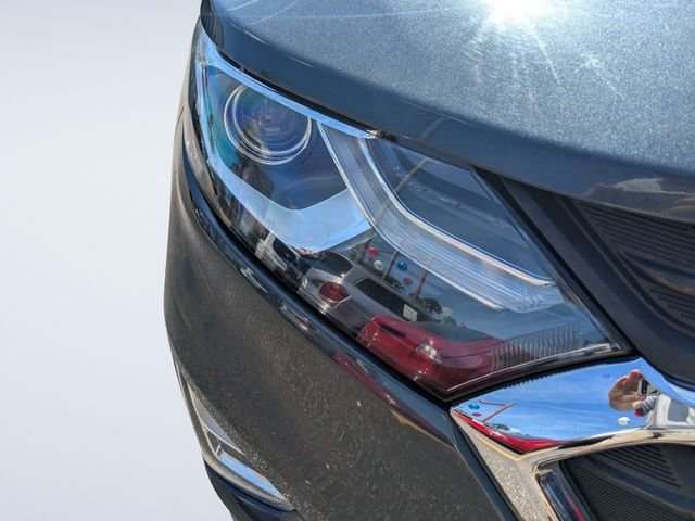Used 2020 Gray Chevrolet LT image 9