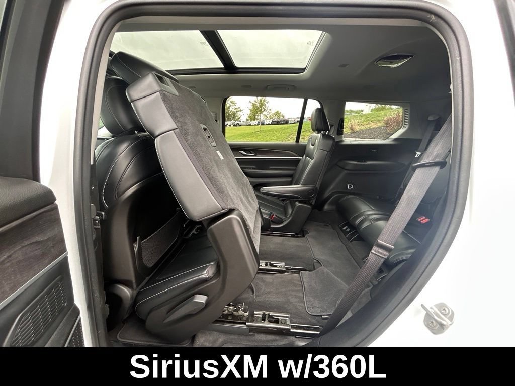 Certified Used 2021 White Jeep Limited 4x4 image 29
