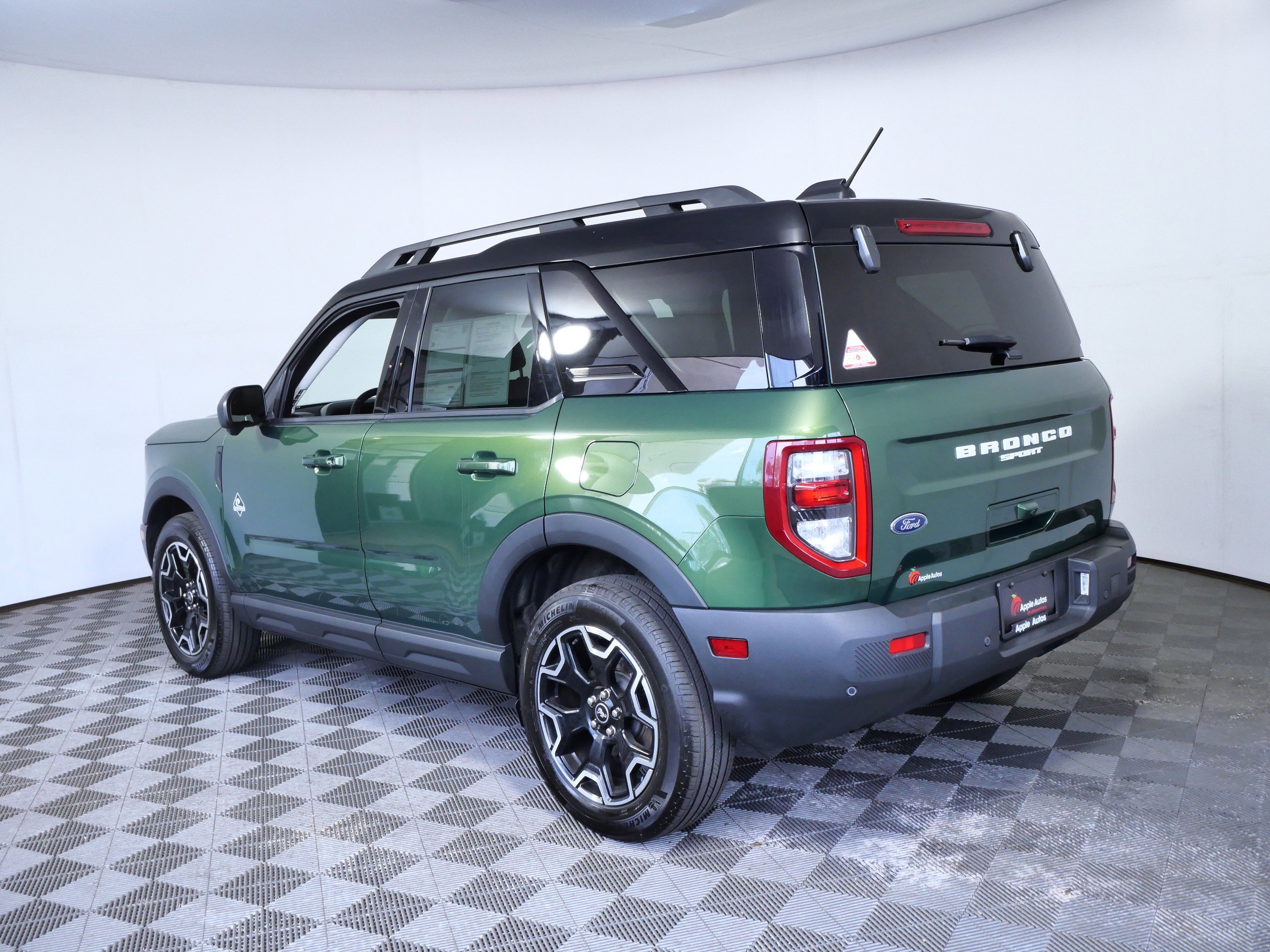 Certified Used 2025 Eruption Green Metallic Ford Outer Banks image 6