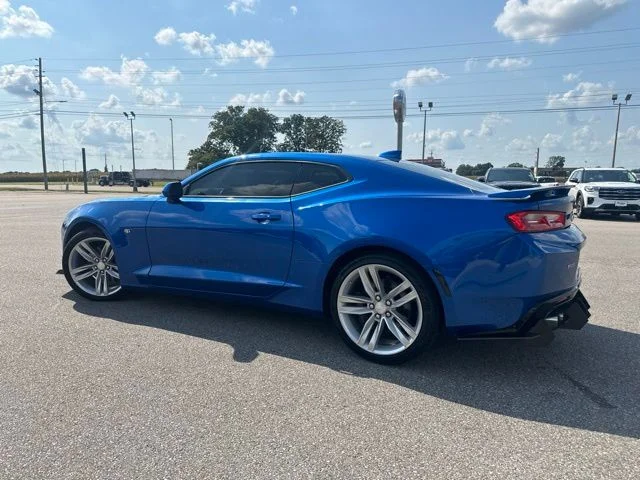 Used 2017 Hyper Blue Metallic Chevrolet SS image 21
