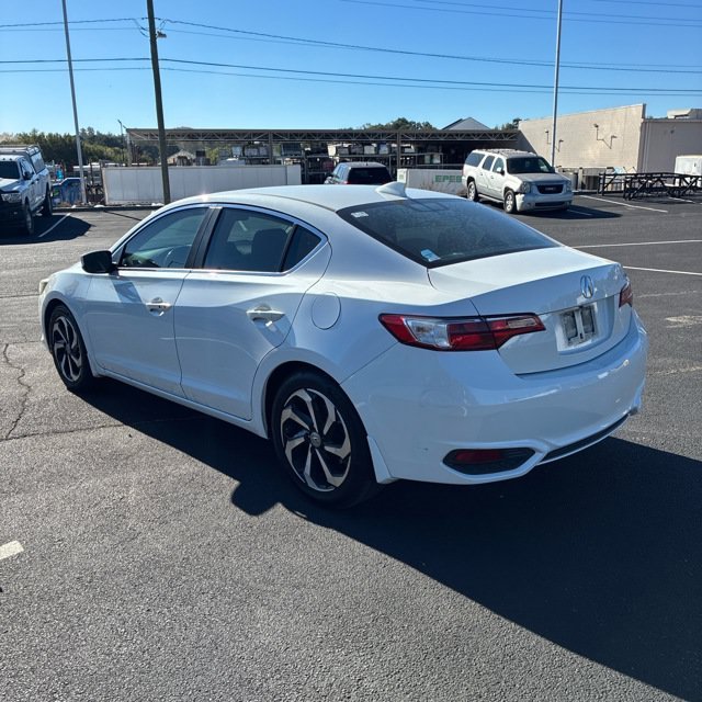 Used 2017 White Acura Premium Package image 7