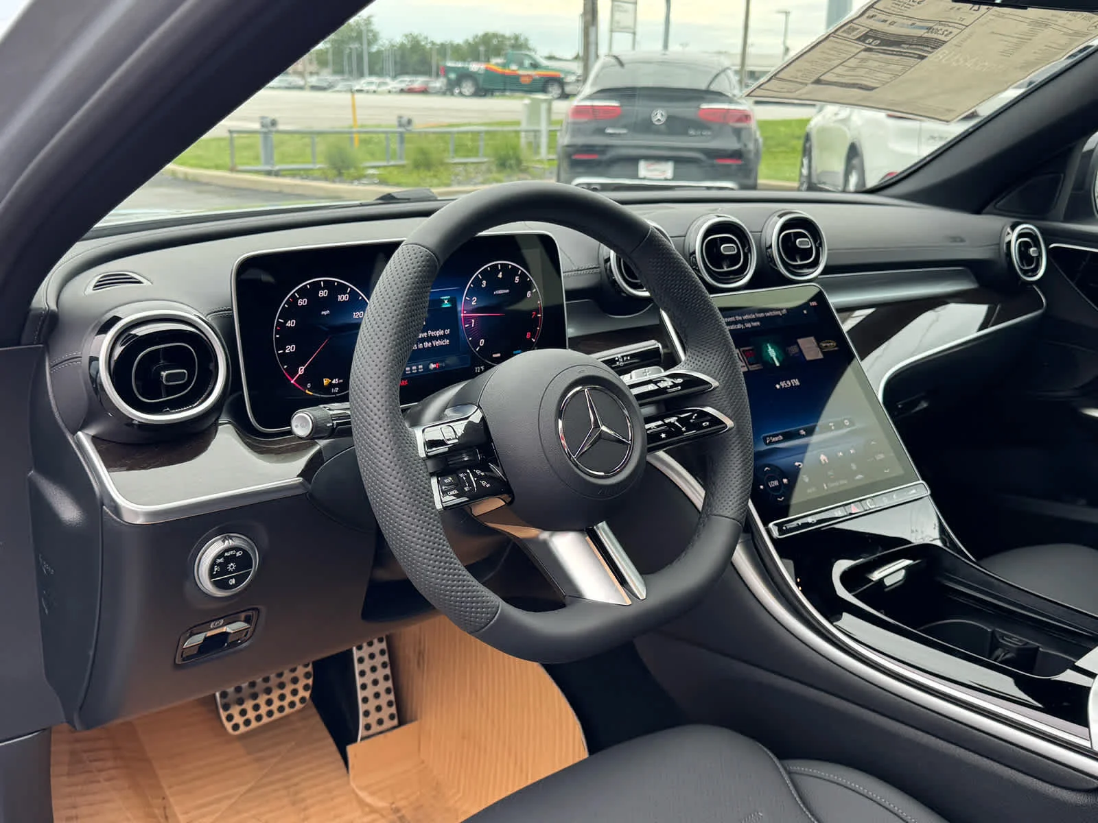New 2026 Cirrus Silver Metallic Mercedes-Benz C 300 image 17