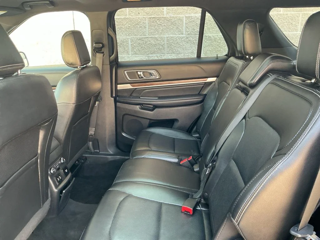 Used 2018 Black Ford Limited image 20