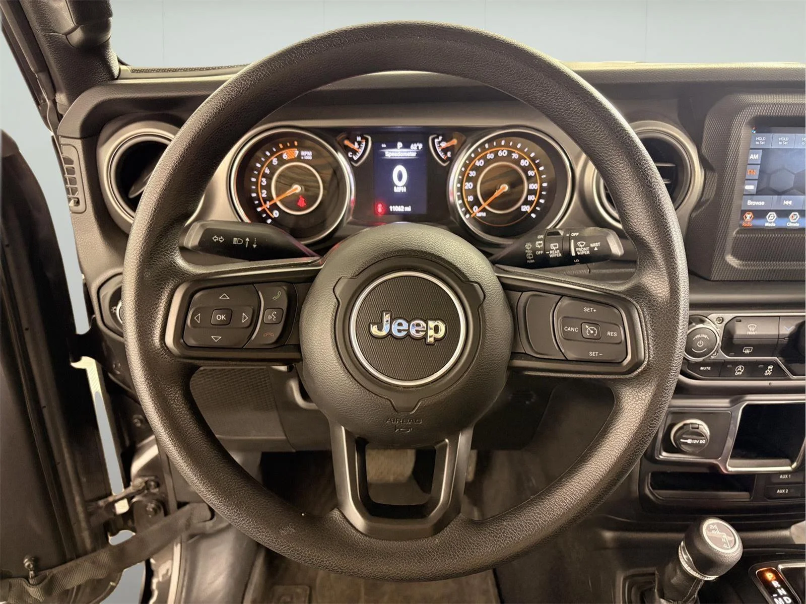 Used 2023 Granite Crystal Metallic Clearcoat Jeep Willys Sport image 21