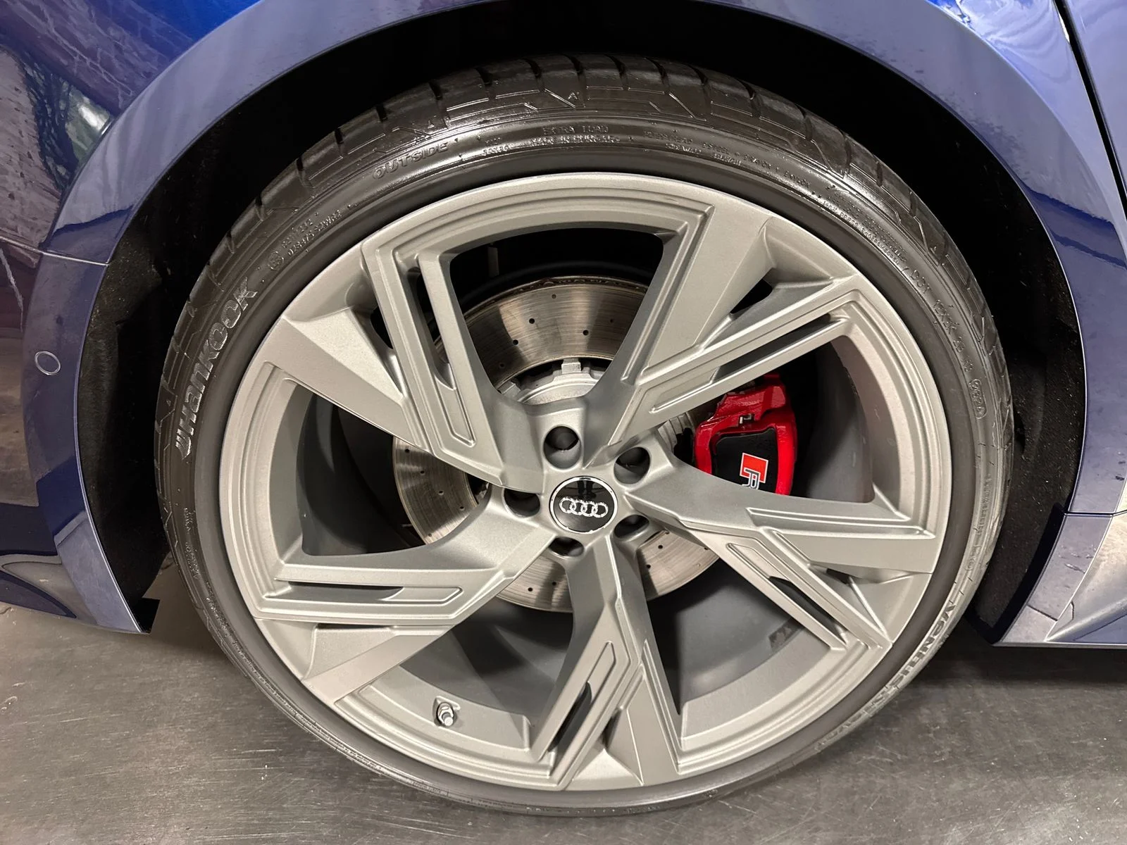 2021 Audi RS 6 Avant Base - Photo 13