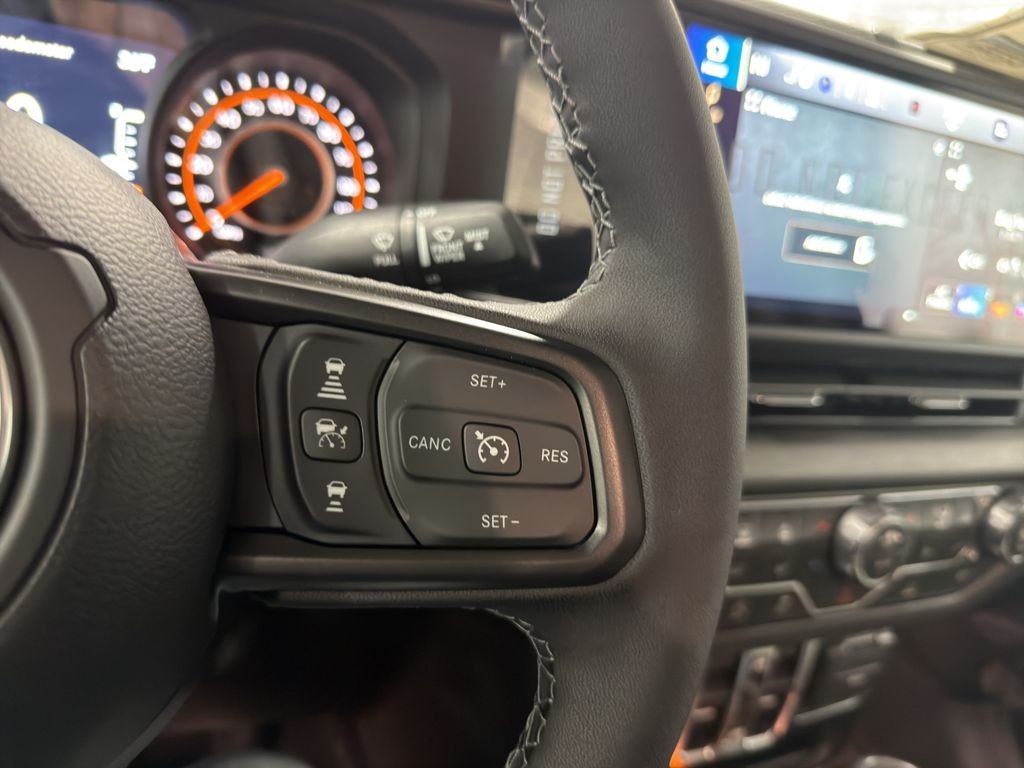 New 2026 Reign Jeep Sport S image 26